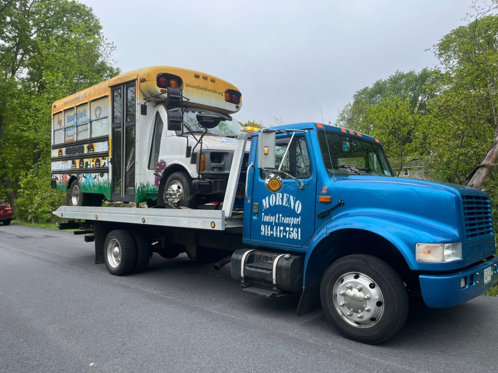 towing and transport and roadside service in ossining New York